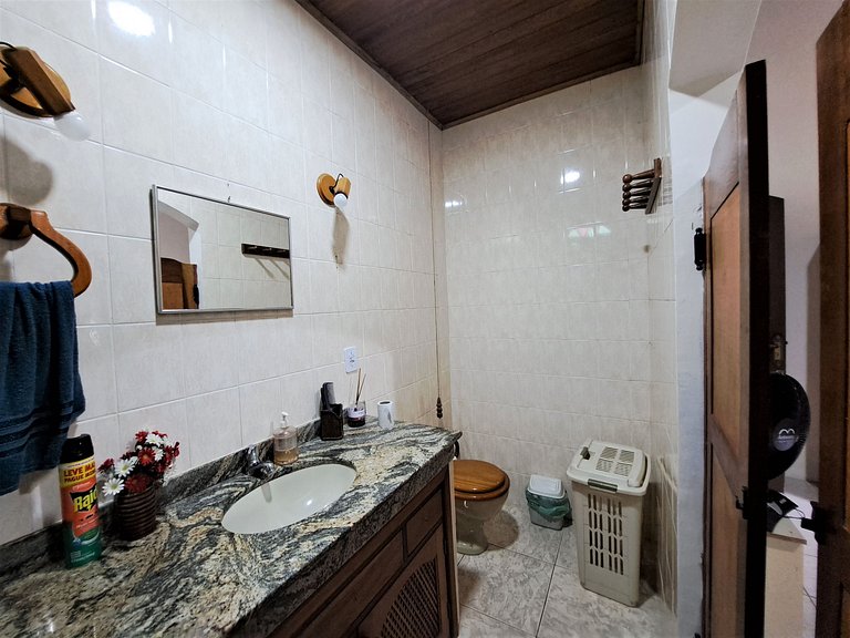 Paradisíaco, piscina e churrasqueira em Guapimirim