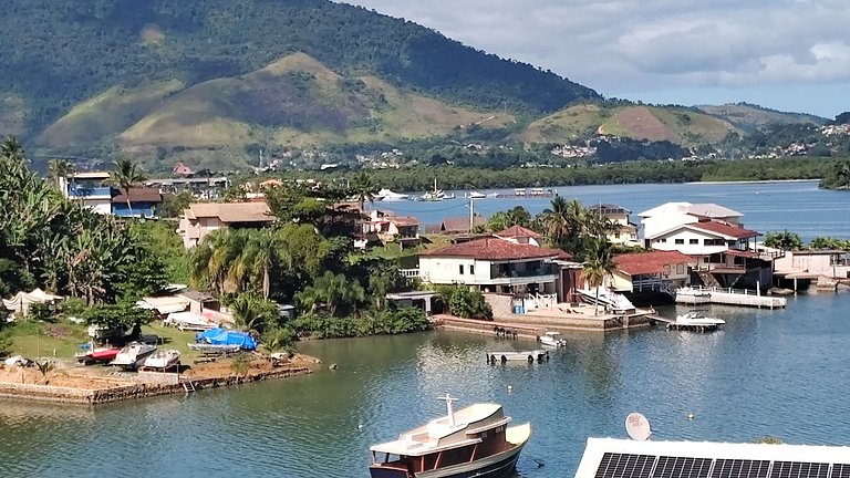 Lindo 3 Qts com Deck churrasqueira Piscina Angra