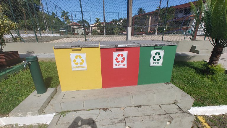 Lindo 3 Qts com Deck churrasqueira Piscina Angra