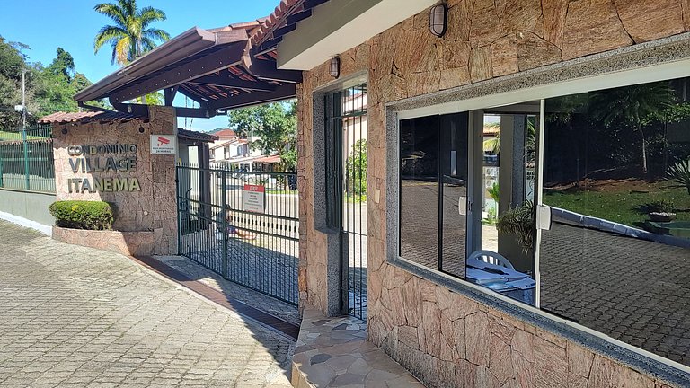 Lindo 3 Qts com Deck churrasqueira Piscina Angra