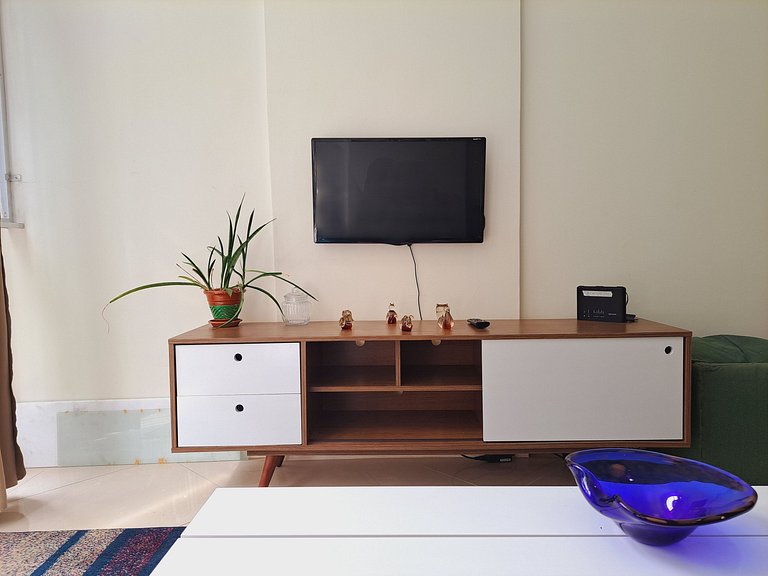 Complete apartment with SPACE between Botafogo and Copacaban