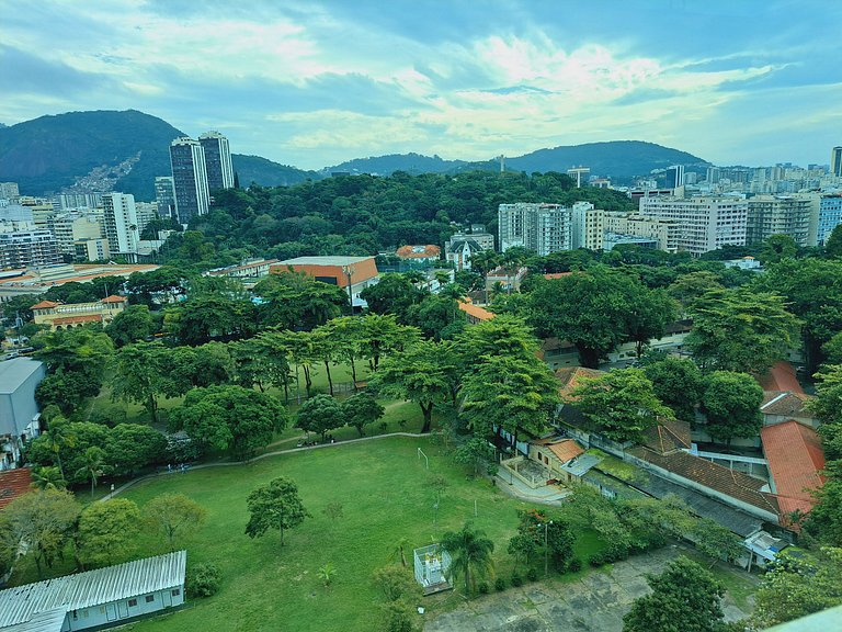 Apto Completo com VAGA entre Botafogo e Copacabana prox ao R
