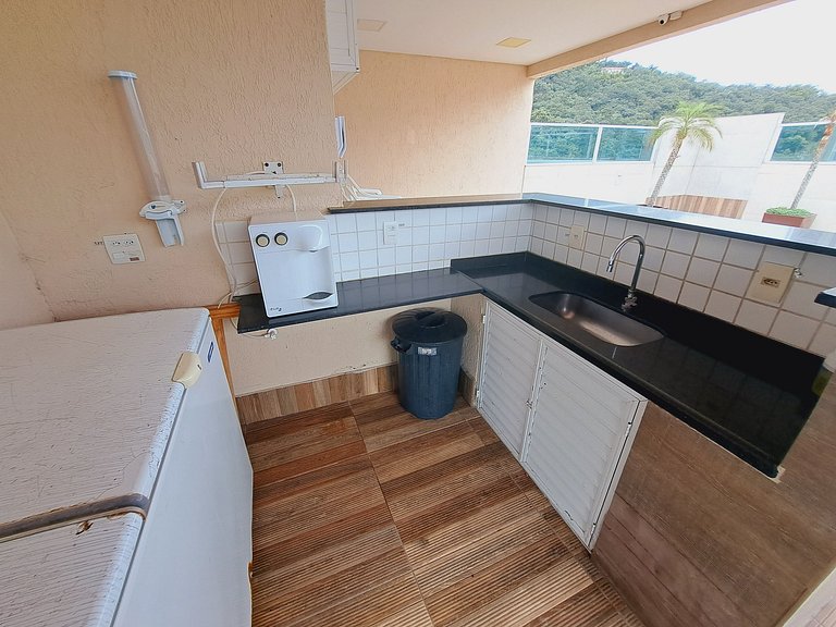 Complete apartment with SPACE between Botafogo and Copacaban