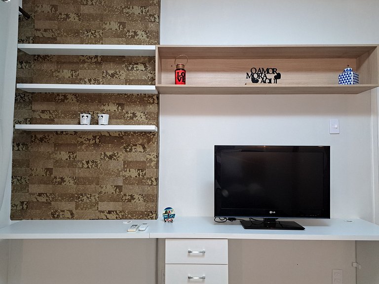 Novíssimo APTO metrô na porta VLT Centro Rio