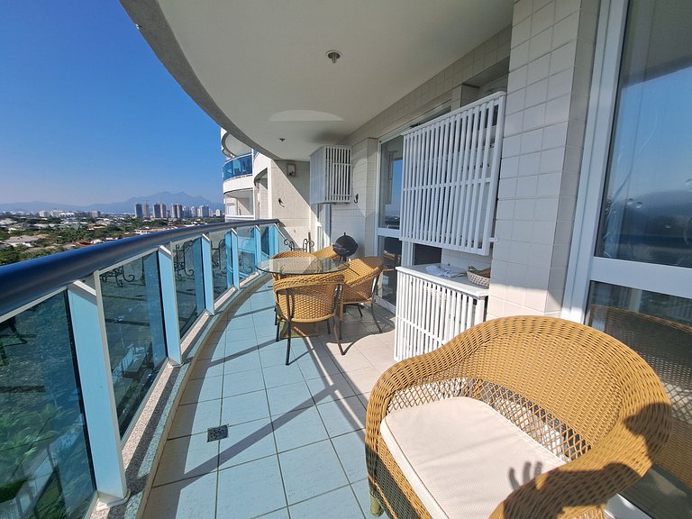 Bedroom 2 suite with view of Pedra de Itauna Barra RJ - home
