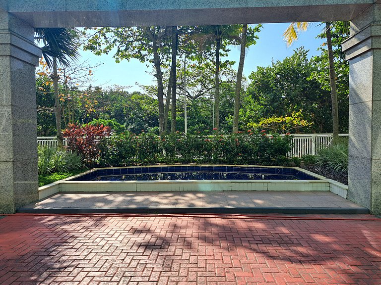 Bedroom 2 suite with view of Pedra de Itauna Barra RJ - home