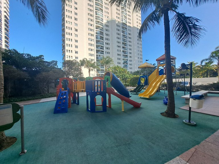 Bedroom 2 suite with view of Pedra de Itauna Barra RJ - home