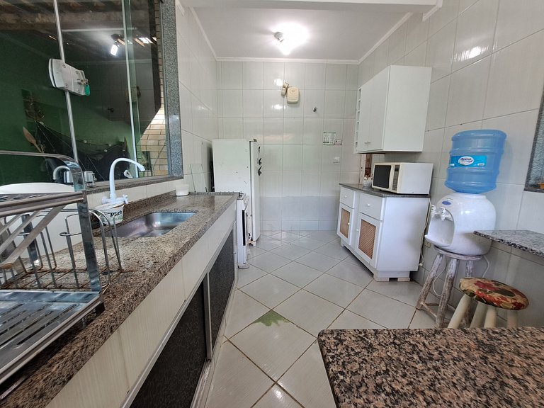 Beautiful 4 bedroom house with barbecue in Prainha Mambucaba