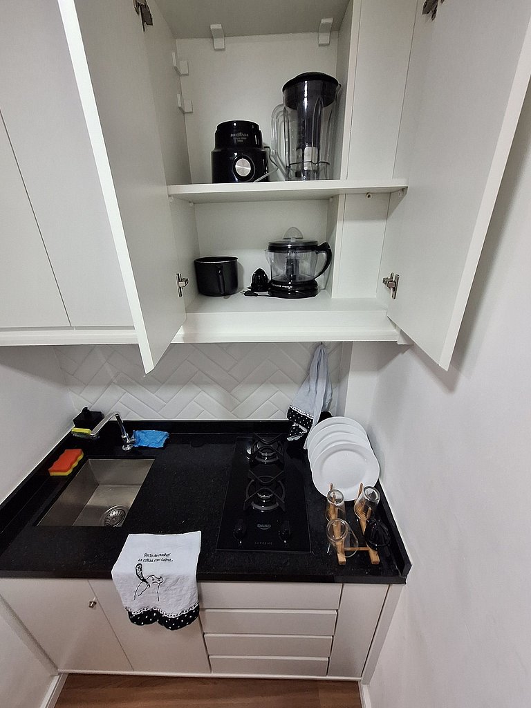 Incrível Flat, Novinho c/ ar completo Lapa RJ prox ao Rock i