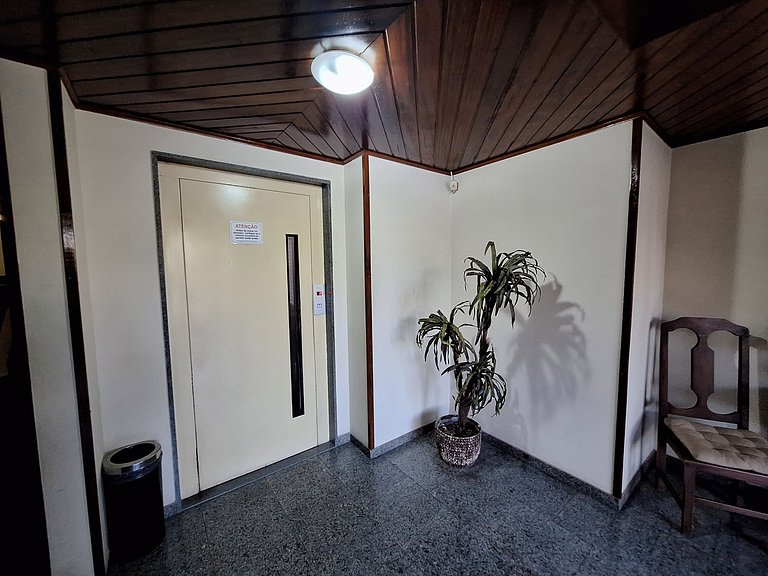 Quarto em Apto confortável 10 min da praia do Recreio RJ pro