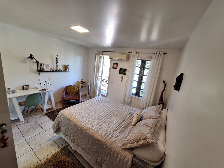 Linda Casa super completa Quintal a pé praia Recreio prox ao