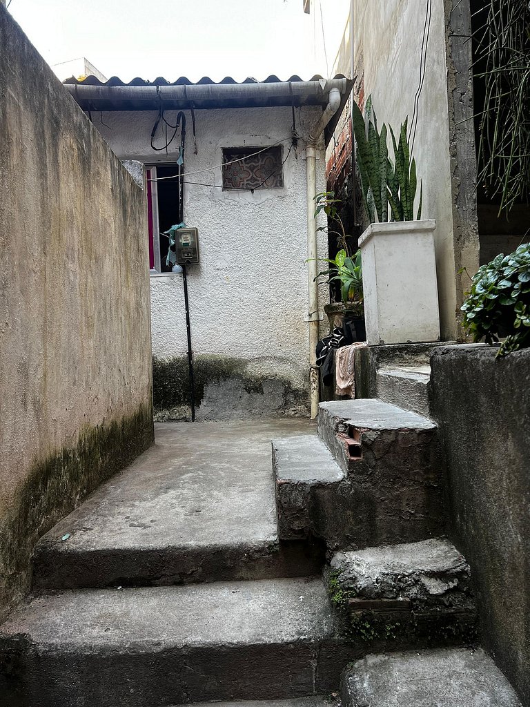 Flat completo para até 4 pessoas no Vidigal - RJ prox ao Roc