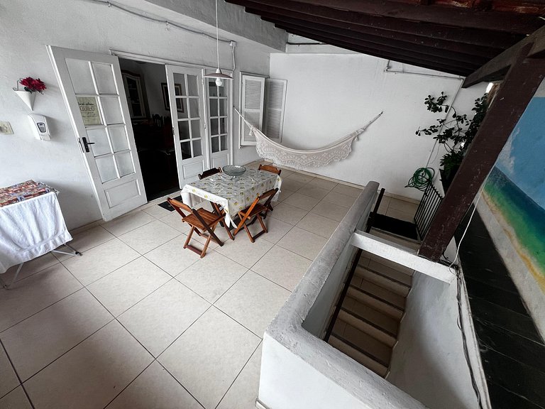 Casa aconchegante 2 qtos Centro de Angra dos Reis