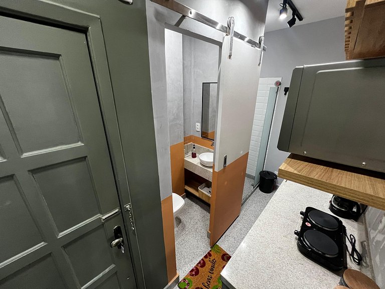 Flat novinho c/Ar no Centro/Lapa Próximo ao Metrô prox ao Ro