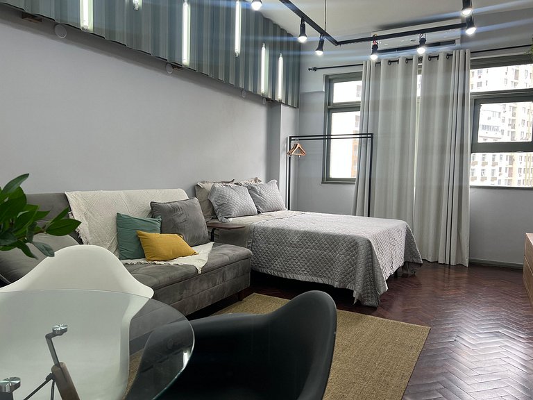 Flat novinho c/Ar no Centro/Lapa Próximo ao Metrô prox ao Ro