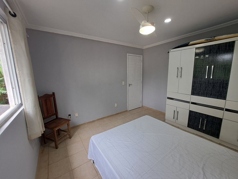 Quarto 1, piscina, a 5 min Praia do Recreio, prox ao Rock in