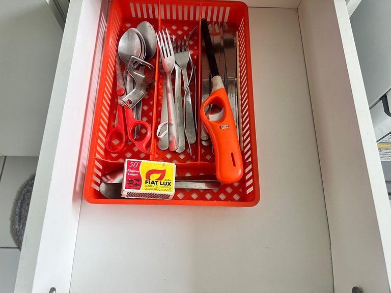 Apto completo Ar garagem piscina Barra Olímpica RJ prox ao R