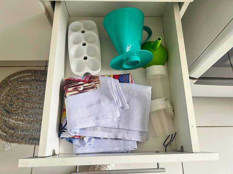 Apto completo Ar garagem piscina Barra Olímpica RJ prox ao R