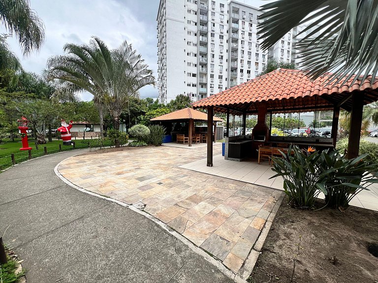 Apto completo Ar garagem piscina Barra Olímpica RJ prox ao R