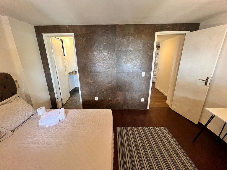 Mega casa 5 suítes, vista pro mar, piscina e churrasqueira J