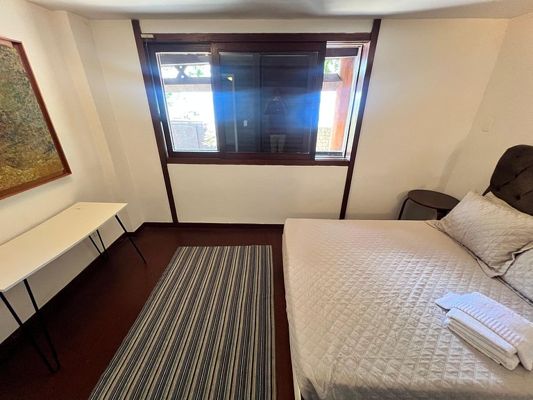 Mega casa 5 suítes, vista pro mar, piscina e churrasqueira J