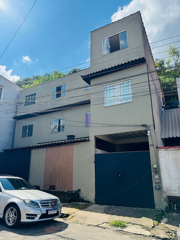 Edícula Privativa e Confortável de Fácil Acesso - Retiro VR