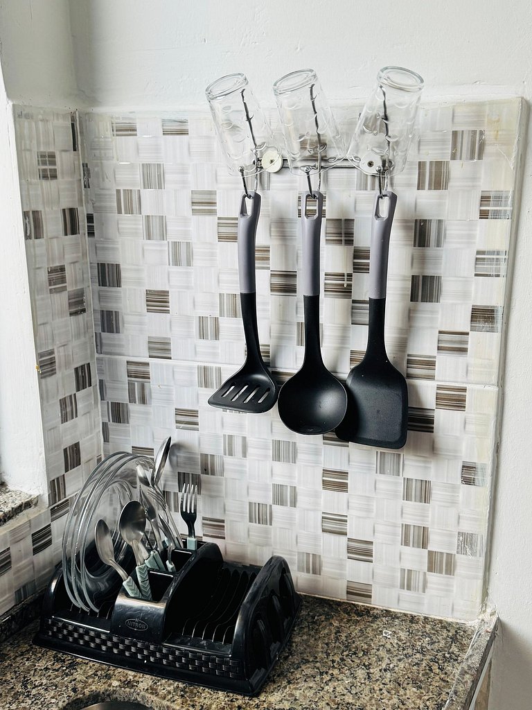 Edícula Privativa e Confortável de Fácil Acesso - Retiro VR