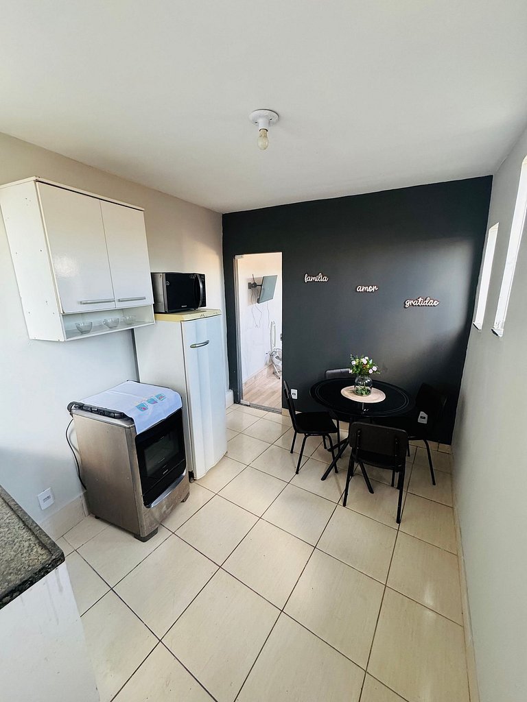 Edícula Privativa e Confortável de Fácil Acesso - Retiro VR