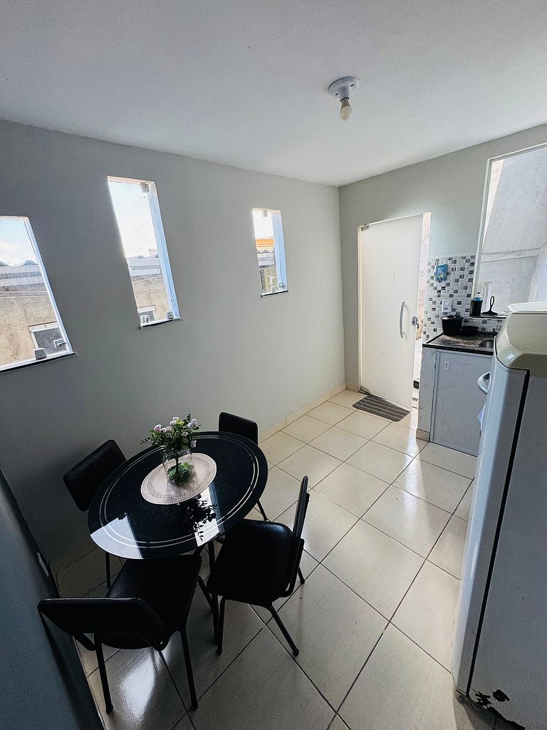 Edícula Privativa e Confortável de Fácil Acesso - Retiro VR