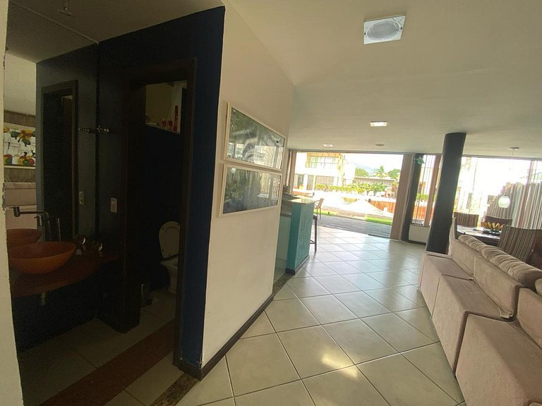 Casa com deck navegável e jacuzzi em Angra dos Reis RJ - Pra