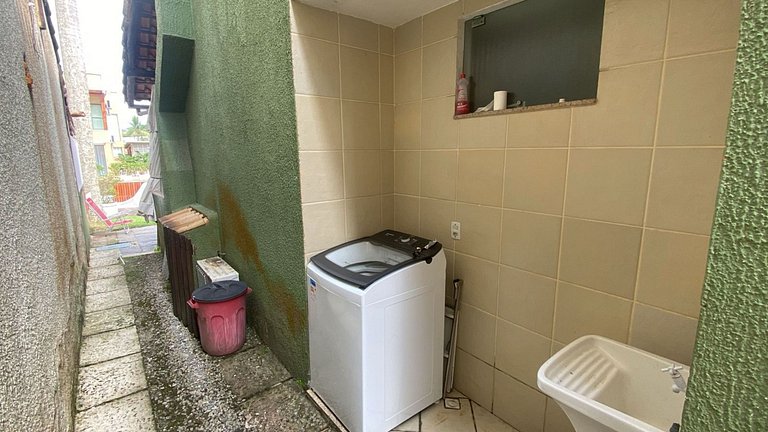 Casa com deck navegável e jacuzzi em Angra dos Reis RJ - Pra