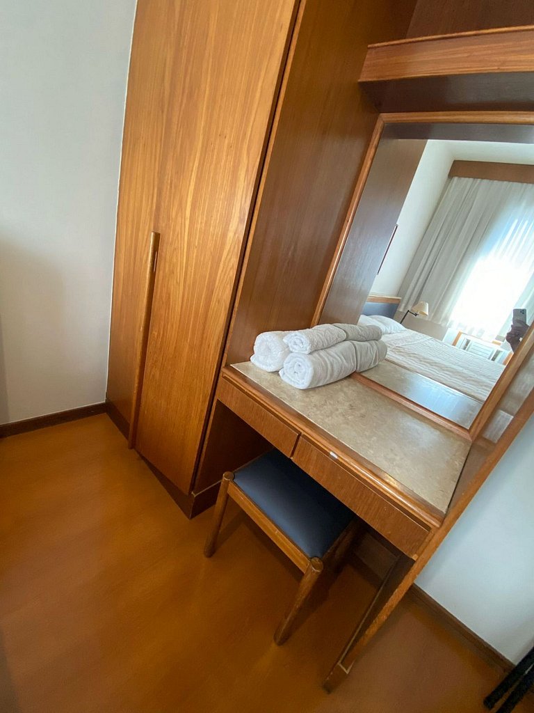 Lindo Flat Piscina Sauna Praça da Liberdade BH