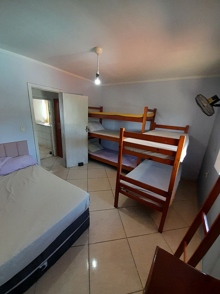 Casa ampla com lazer completo piscina churrasqueira - Arraia