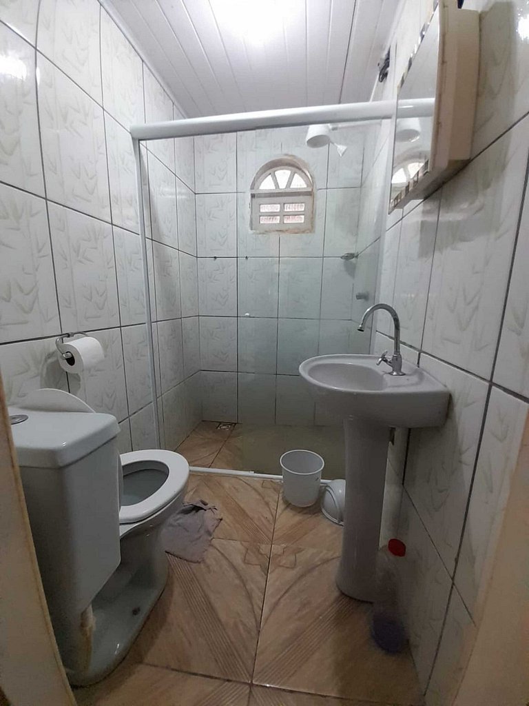 Casa ampla com lazer completo piscina churrasqueira - Arraia