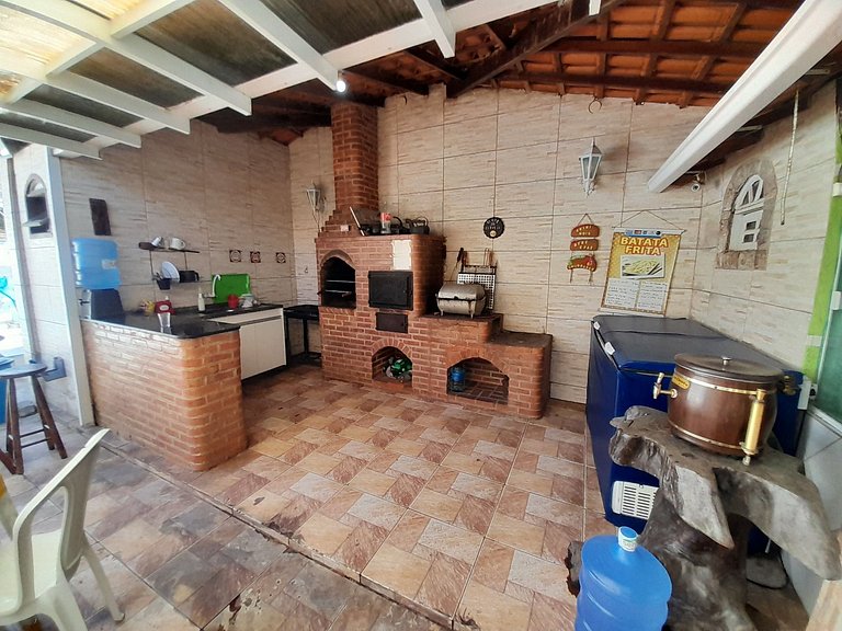 Casa ampla com lazer completo piscina churrasqueira - Arraia