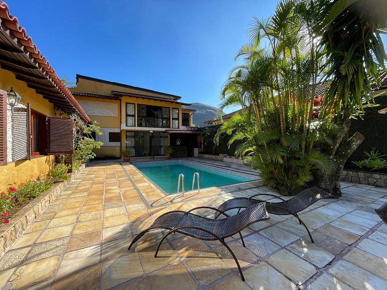 Mansão B@rdô Espaço Gourmet Piscina Petrópolis RJ