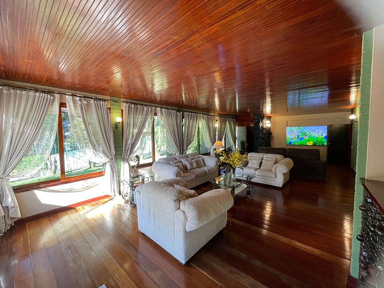 Mansão B@rdô Espaço Gourmet Piscina Petrópolis RJ