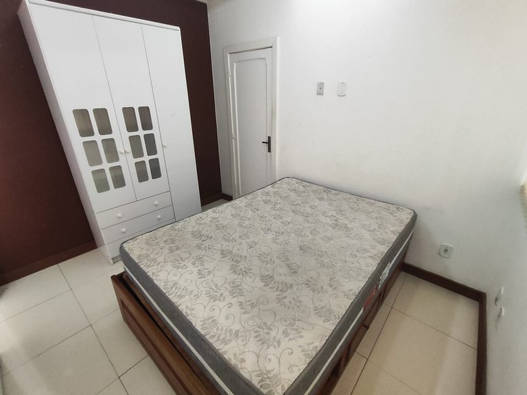 Casa a pé da praia do Forte e Passagem Cabo Frio