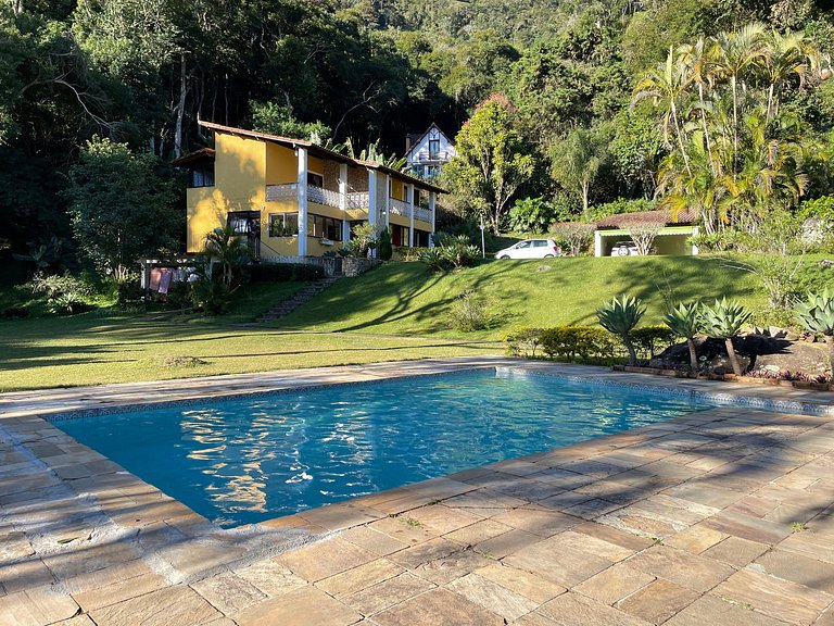 Linda Casa 4qts Piscina Churrasqueira Petrópolis - Venha par