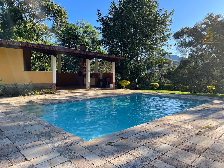 Linda Casa 4qts Piscina Churrasqueira Petrópolis - Venha par