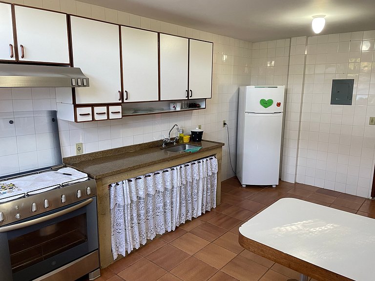 Linda Casa 4qts Piscina Churrasqueira Petrópolis - Venha par