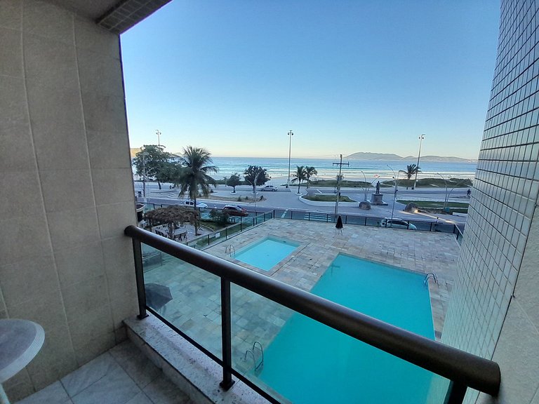 Lindo Apto Orla da Praia do Forte Cabo-Frio RJ