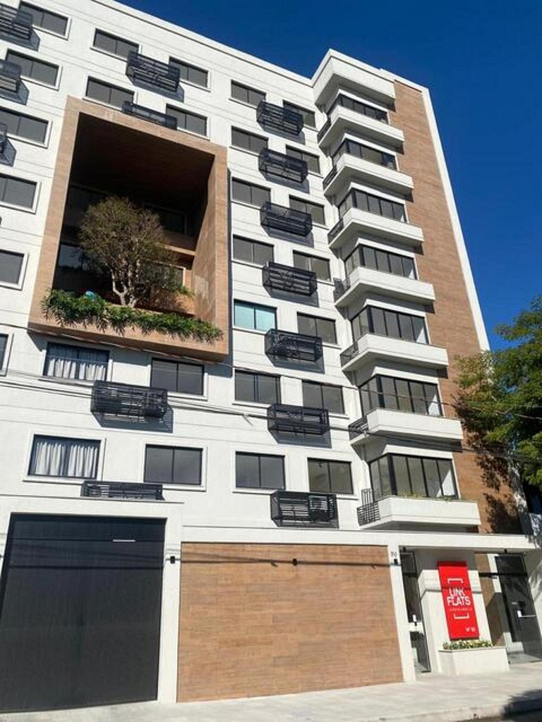 Flat moderno Garagem AR cond Jardim Amália VR