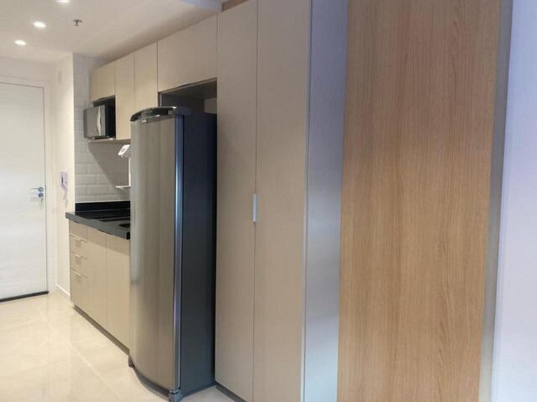 Flat moderno Garagem AR cond Jardim Amália VR