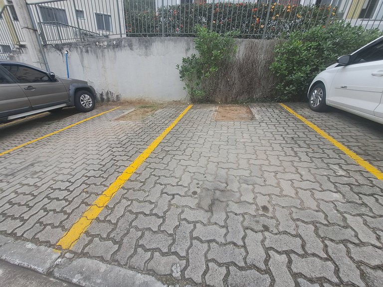 Apto 2 Qqts Piscina Vaga AR Campo Grande RJ prox ao Rock in