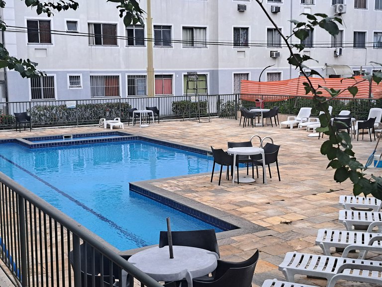 Apto 2 Qqts Piscina Vaga AR Campo Grande RJ prox ao Rock in