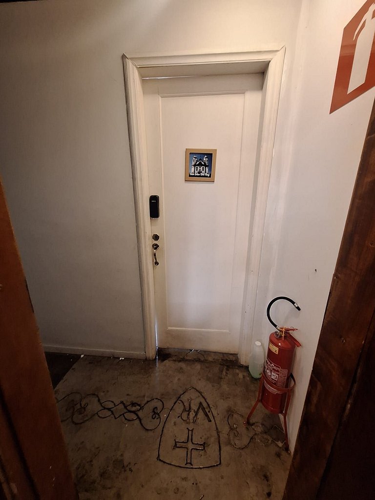 Flat05 com Vista lojas Vila Rica lado Mineirão BH