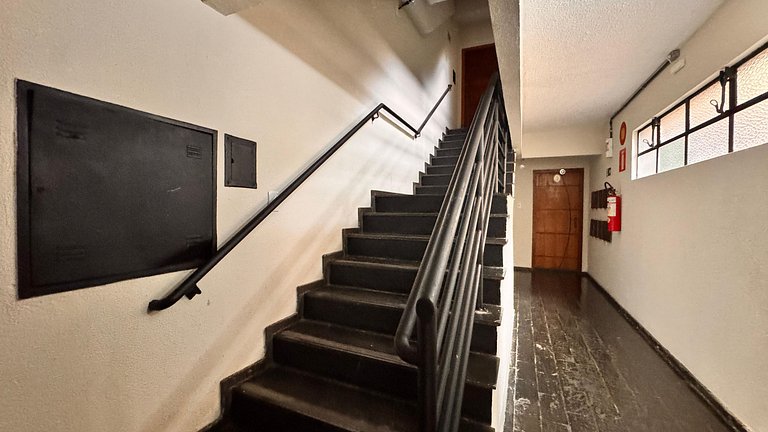 Apartamento com garagem ao lado do Mineirão