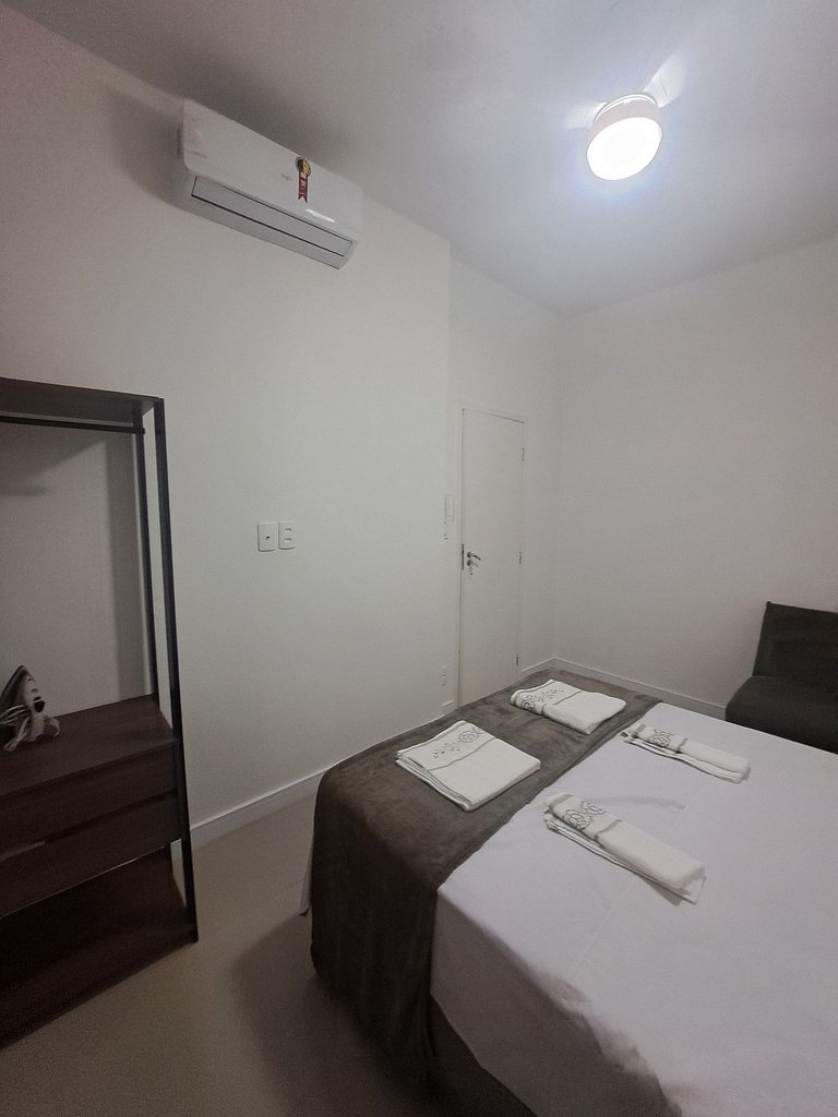 Apto 2 qts Tudo Novinho Ar-Condicionado Aterro do Flamengo -