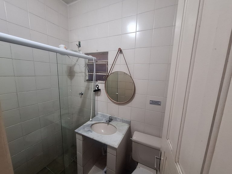 Apto(3) mt bem localizado, simples mas com tudo